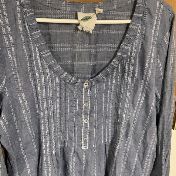 Nurture Blouse - Picture 3 of 8